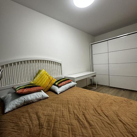 Home&Home Praga-Poludne Warsaw Luaran gambar